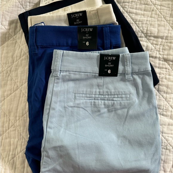 J Crew Women's Chino Shorts - 4 Pair Included - Picture 10 of 16